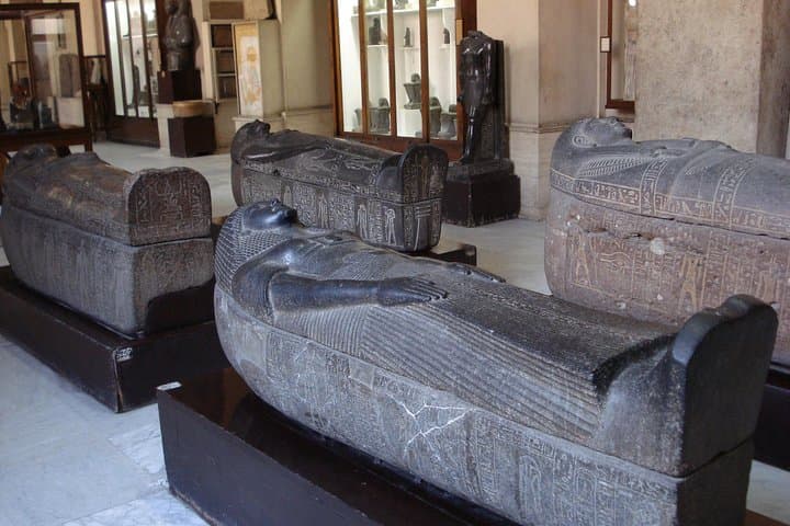 3-Day Private Guided Tour to Giza, Cairo and Alexandria including 2 evenings
