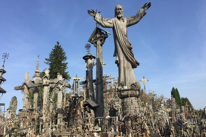 Ruta de Juan Pablo II: Colina de las Cruces, Tytuvenai, Santuario de Nuestra Señora de Siluva