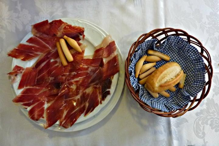 Visite privée de Madrid avec menu personnalisable All Inclus