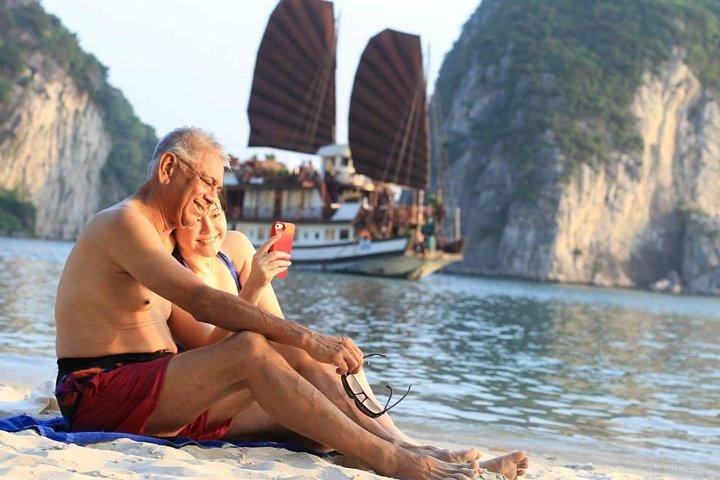Crociera spettacolare di 2 giorni ad Halong Bay da Hanoi