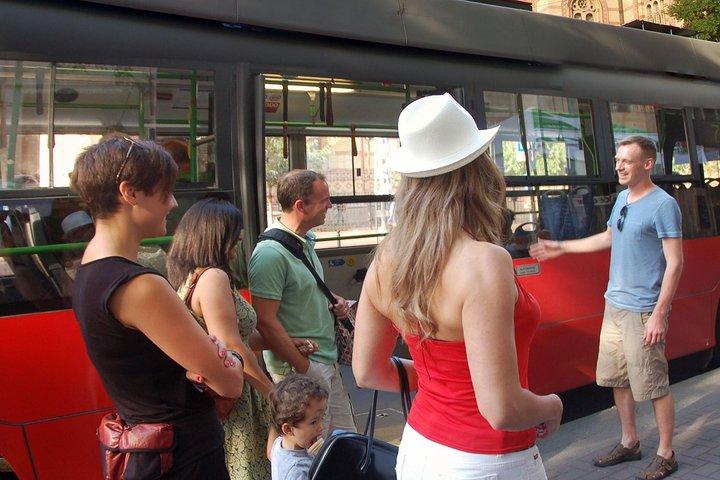 Explore Budapeste da perspectiva do local - passeio de transporte público