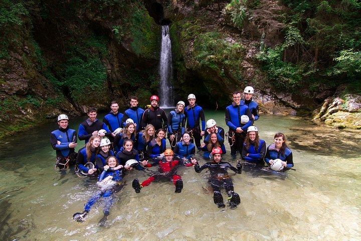 Avventura di canyoning e rafting - Lago di Bled Slovenia Foto gratis