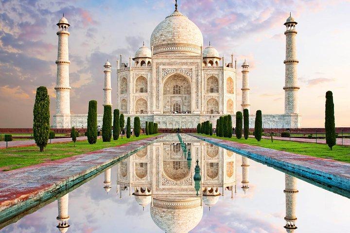 Taj Mahal och Agra Fort Private Day Trip med tåg från Delhi
