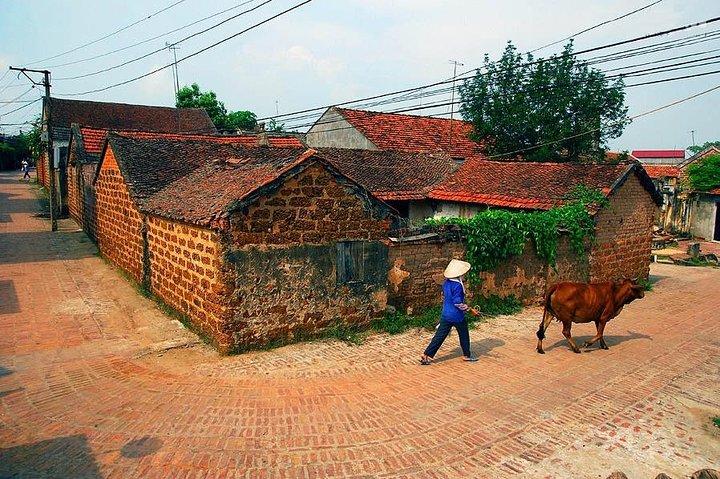 ハノイ：Duong Lam Historical Villageプライベートデイツアー