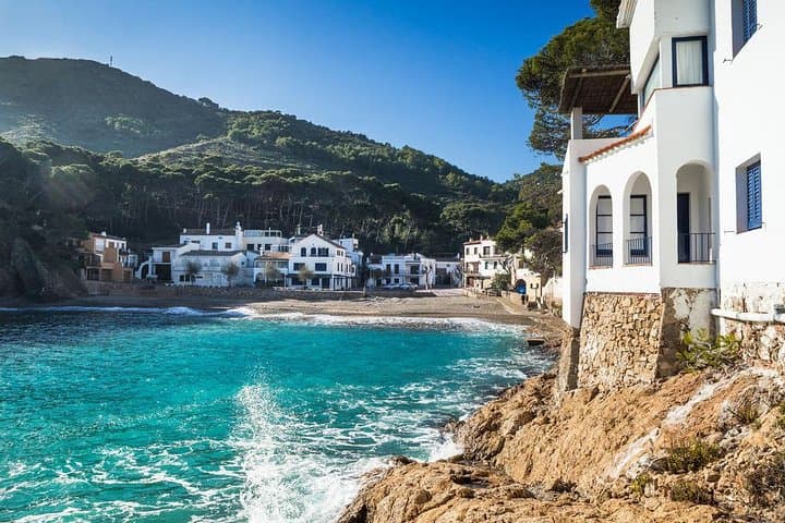 Private tour of Girona & Costa Brava from Barcelona