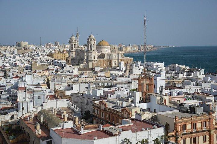 Privétour van 8 uur naar Cadiz vanuit Sevilla met ophalen en inleveren van hotel