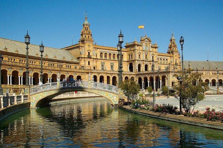 Privérondleiding van 5 uur door Carmona en Sevilla vanuit Sevilla
