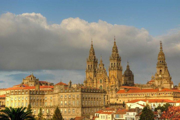 Tour privado de 10 horas a Santiago de Compostela desde Oporto