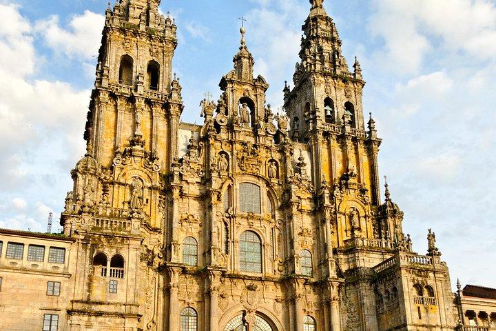 Tour privado de 10 horas a Santiago de Compostela desde Oporto