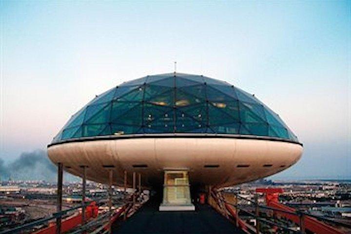 Private Modern Architecture Tour of Barcelona with private pick up and drop off