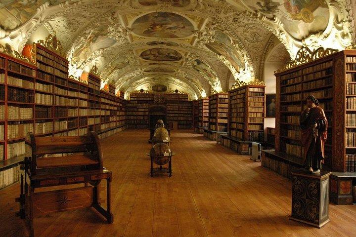 Excursão particular personalizada na Biblioteca de Strahov e Praga