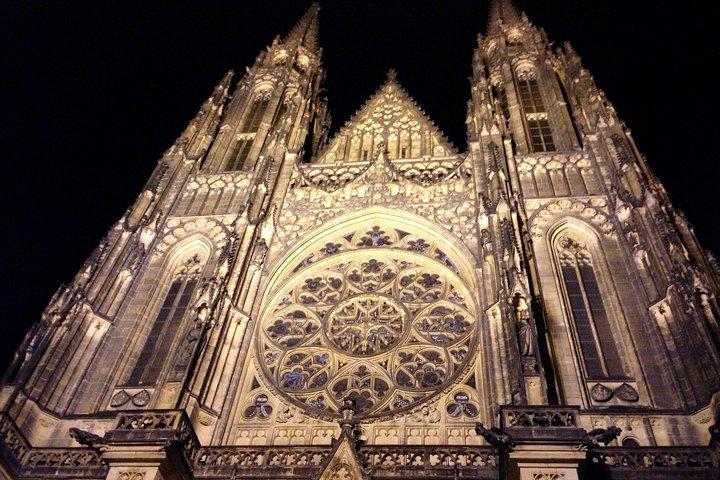 Private Prague Castle and Lobkowicz Palace Half-Day Tour