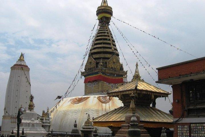 Tour cultural en Katmandú: Plaza Durbar y Swoyambhunath