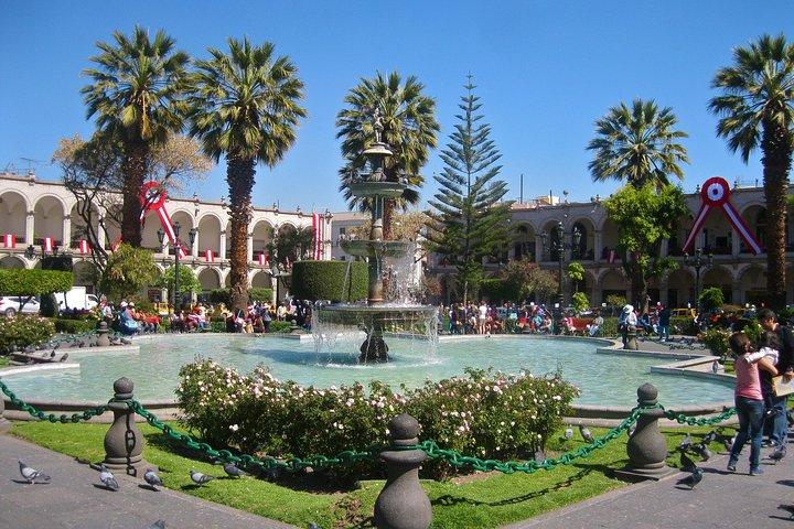 Recorrido privado por la ciudad de Arequipa, incluido el Museo de la Momia Juanita, el Monasterio de Santa Catalina y los barrios coloniales
