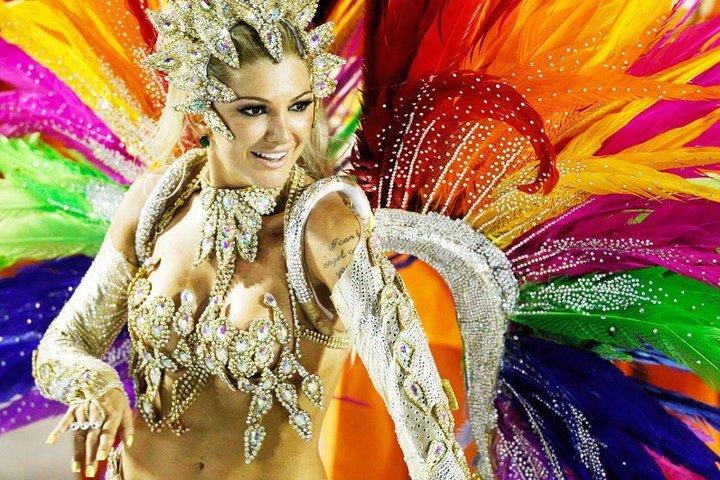 Entrada e traslado do show de samba com opção de jantar