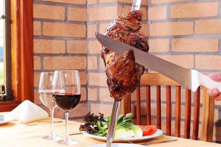 All-You-Can-Eat Churrascaria Brasileira no Rio de Janeiro com Transferência