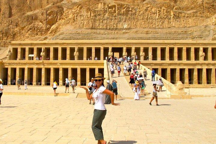 TOUR DI UN GIORNO VISITA LE BANCHE EST E OVEST DEL NILE di Luxor