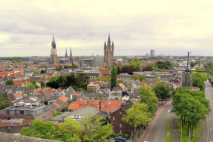 アムステルダムからのオランダの私用の完全な日のカスタマイズ可能なツアー