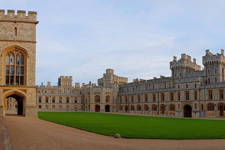 Château de Windsor : Minivan de luxe privé chauffé au départ de Londres