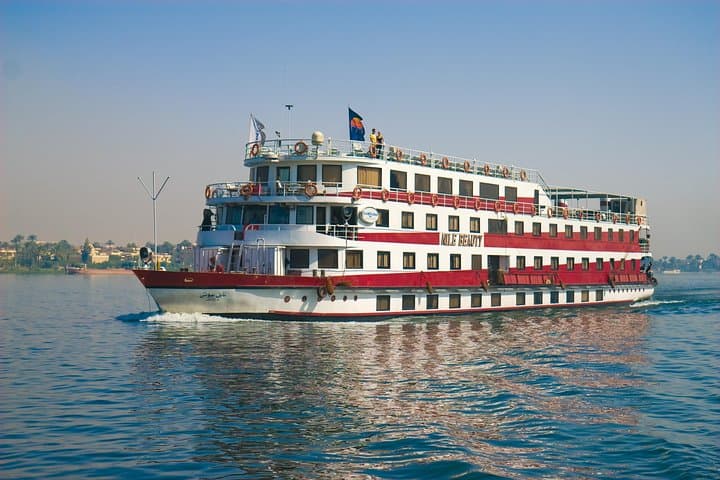 5-Day 4-Night Nile Cruise from Luxor to Aswan include Balloon
