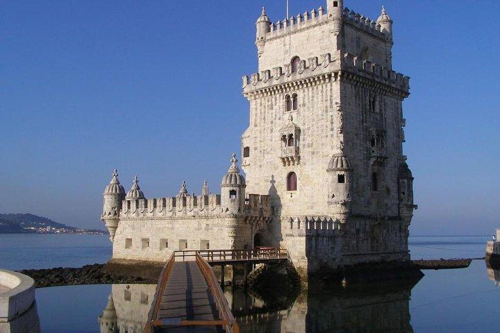 Lisbon Shore Excursion: Half Day Essential Tour met Port Wine