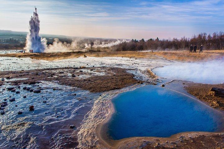 De Golden Circle en South Coast watervallen privérondleiding vanuit Reykjavik