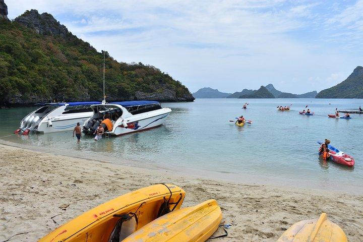Snorkel och kajakresa till Angthong Marine Park av Speed Boat från Koh Phangan