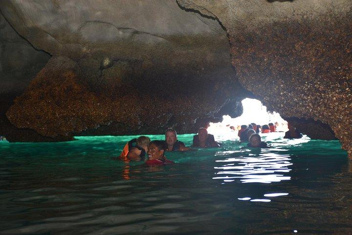 4 Island Snorkel Tour naar Emerald Cave met speedboot vanuit Koh Lanta