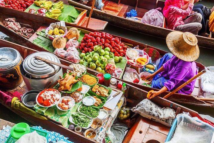 Bangkok - Damnoen Saduak und private Zugfahrt