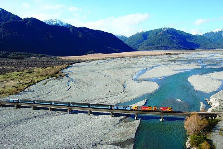 6 giorni South Island Circut: Milford Sound, Queenstown e Glaciers