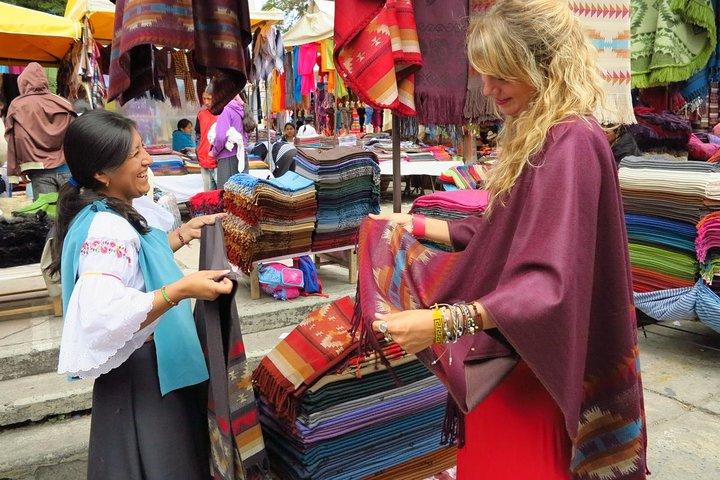 Privé / aangepaste Otavalo-dagtour vanuit Quito
