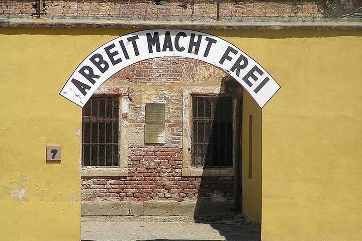 Privat halvdags tur til Terezin fra Prag