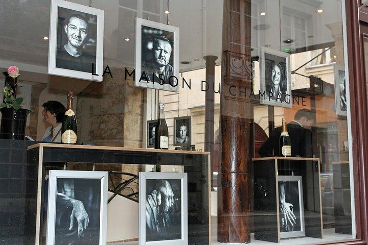 Bollicine e morsi: la formula perfetta per abbinare lo champagne di Viator
