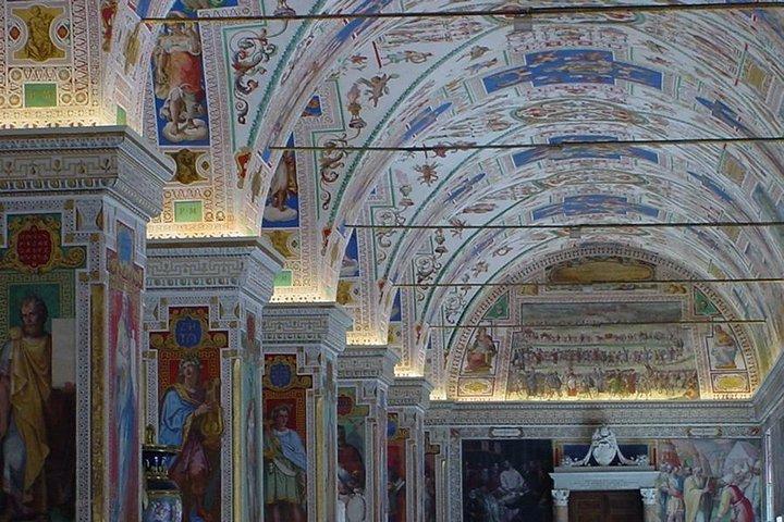 Evite colas : Entrada vía rápida a Museos Vaticanos y Capilla Sixtina