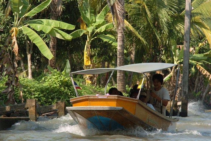 Halvdags Damnoen Saduak Floating Market Small Group Tour