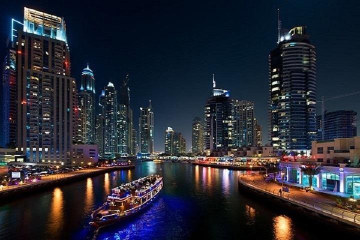 Cena al Dubai Marina (Tours & Sightseeing)