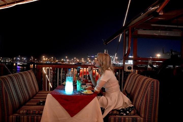 Cena al Dubai Marina (Tours & Sightseeing)