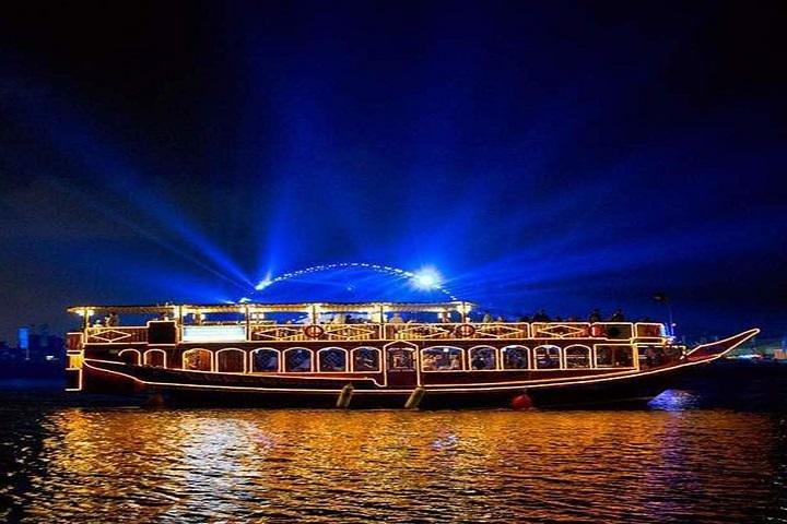 Halbtages-Dinner Dhow Cruise in Dubai