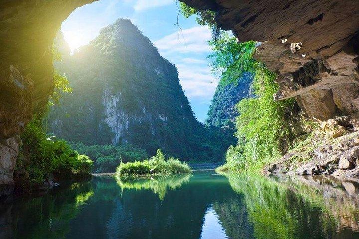 Ninh Binh - Bai Dinh Pagoda - Trang An landskapskomplex - Mua-grottan 1 dagstur