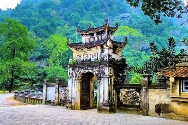 Hoa Lu og Tam Coc Day Trip fra Hanoi Old Quarter