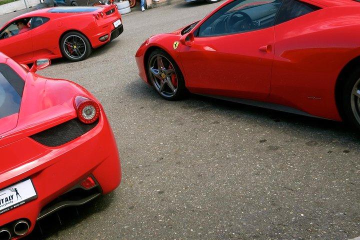 Esperienza mista di prova di guida su strada e gare con super car