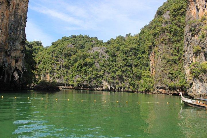 Excursion d'une journée à Phi Phi et James Bond Island avec déjeuner