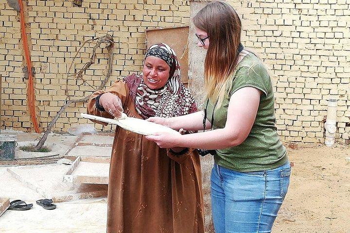 Solo kvinnlig resenärstur till Giza Memphis och Saqqara