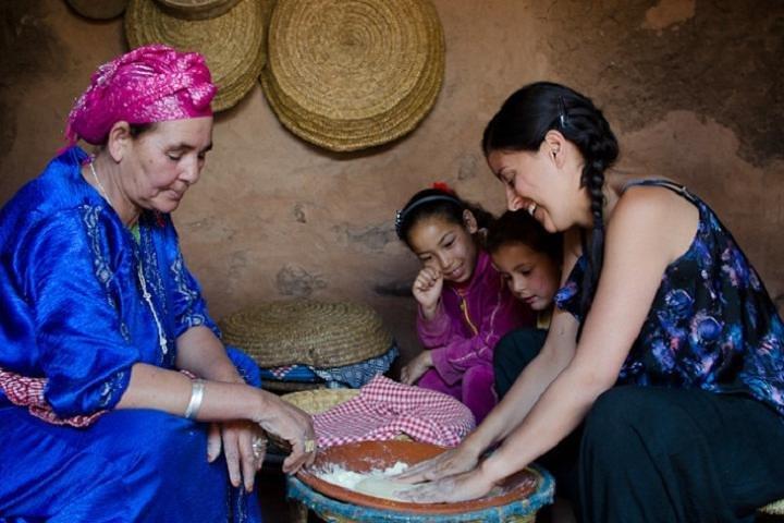 Atlas Mtで本物のBerber Familyと一緒にクッキングコース