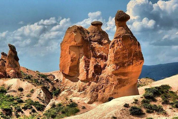 Tour de día completo a Capadocia con puesta de sol y una copa de vino