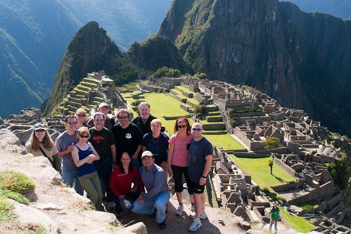 Small-Group Tour: Guide Service in Machu Picchu