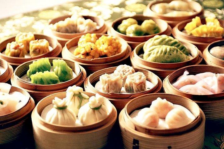 Liten gruppturné: Local Markets Hopper och Foodie i Hong Kong