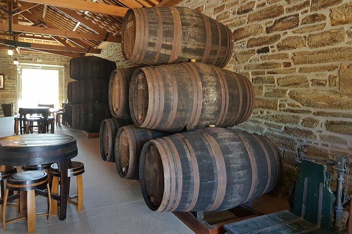 Private Douro Valley Tour from Porto: 3 Wineries & Lunch