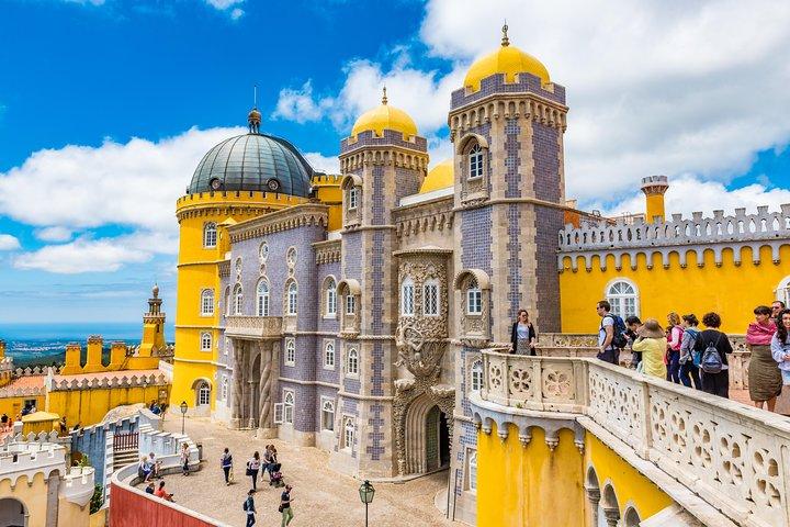 Visite de Sintra et Cascais en petit groupe avec billet
