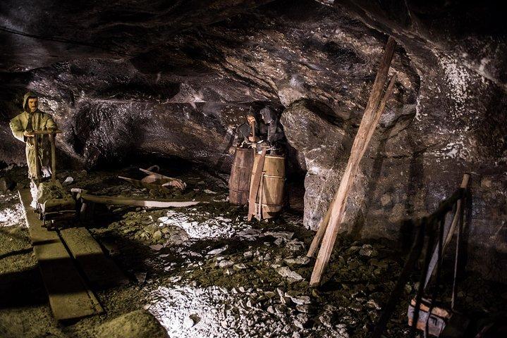 クラクフからのWieliczka Salt Mine Tour